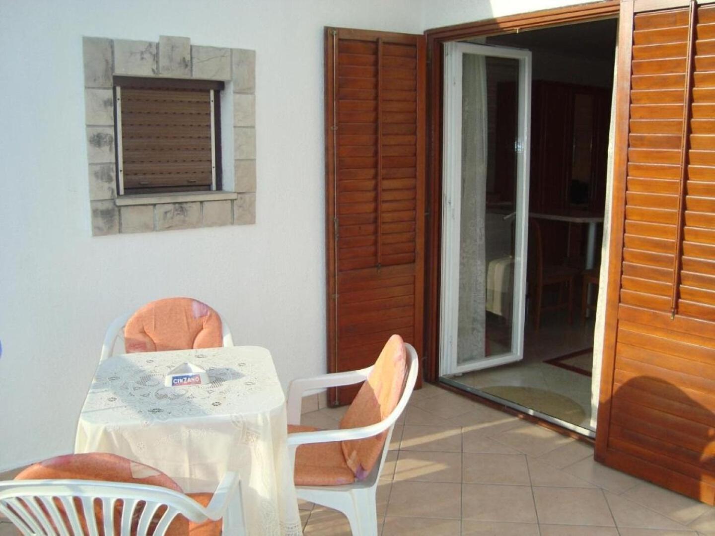 Apartment Marie Omišalj Dış mekan fotoğraf